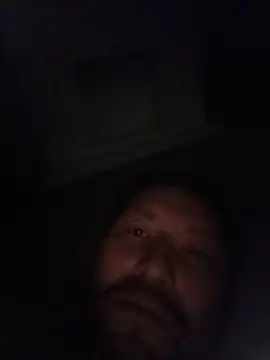 Eldarik240688 live cam preview