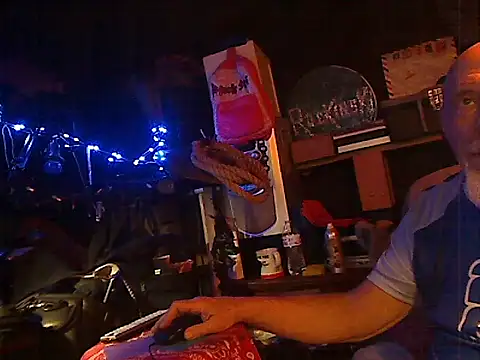 Dreamzluvz2 live cam preview