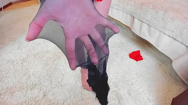 Pantyhose_Mila