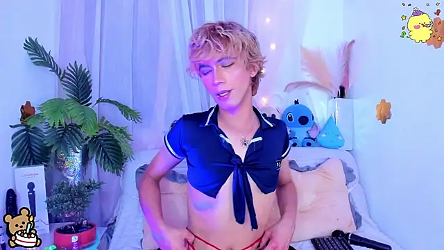 andrea17___ (M young) - Fuck my asshole to my birthday