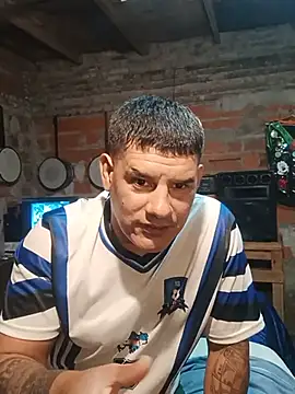Gusta86 live cam preview