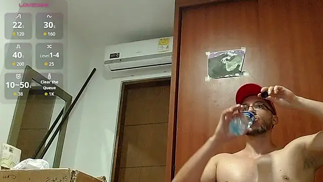 MarcusMilarc live cam preview