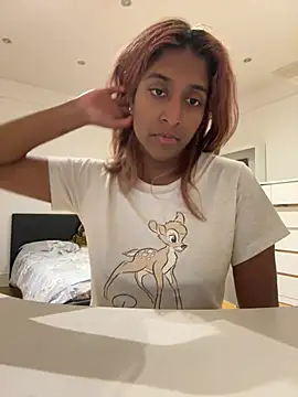 DonnaShy live cam preview