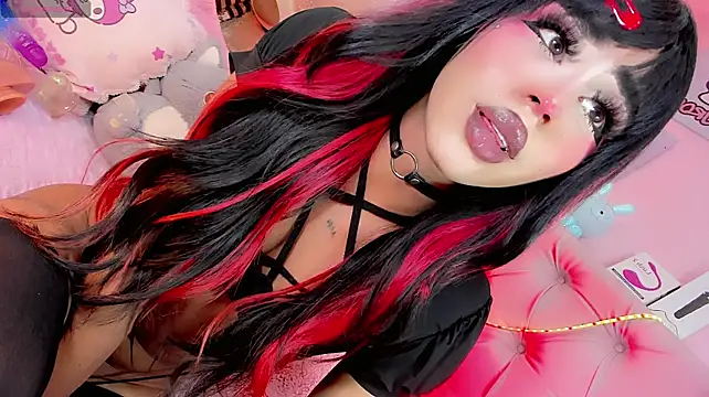Cute_Roxxy