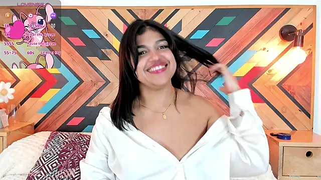 NaiirobiSwan live cam preview