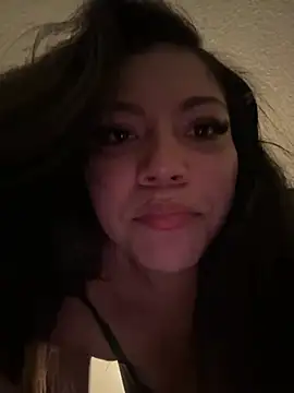 ladylavish live cam preview