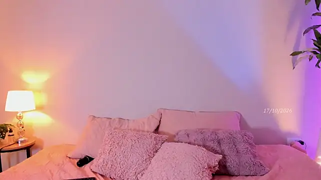 Mia_mystic_