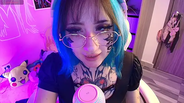 Miwa_violet live cam on StripChat