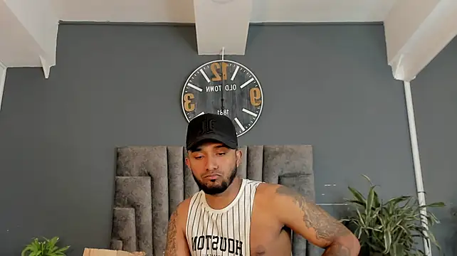 Robin_Rief live cam preview