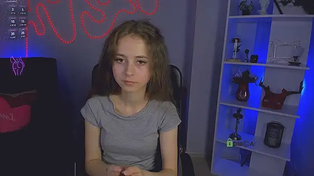 rebecca_smile (F teen) - hondbra