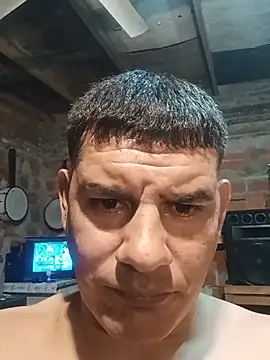 Gusta86 live cam preview