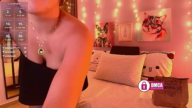 lyly_amelia live cam on StripChat