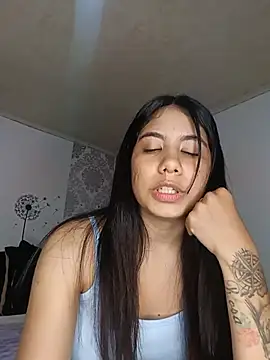 AylinLove_ live cam on StripChat