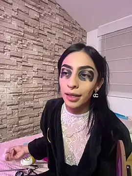 Lucyjoi live cam preview