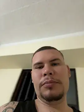 alejo_jordan28 live cam preview
