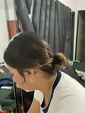 roxi-fox live cam preview