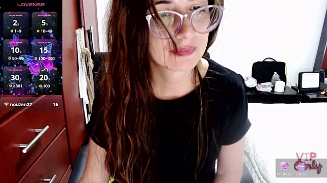 A_R_Y_ live cam preview