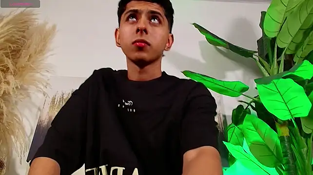 CGomez_ live cam preview