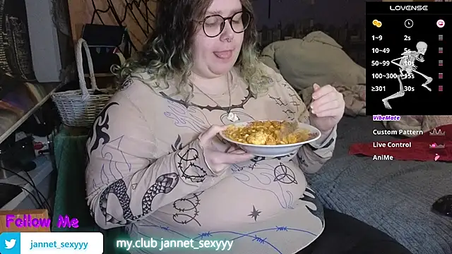 JannetPie live cam preview