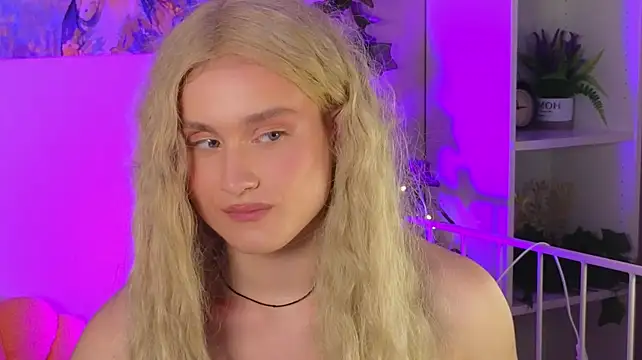 horny__doll