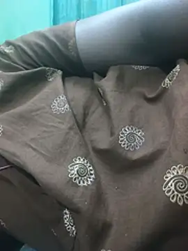 saro_tamilgirl webcam