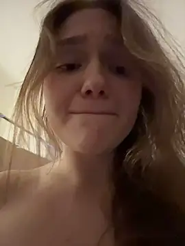 RussianWoman webcam