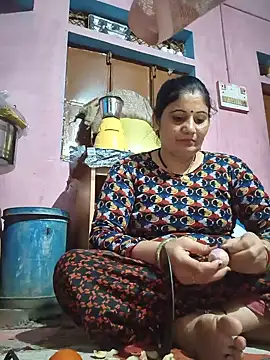 Karishma_bhabi02