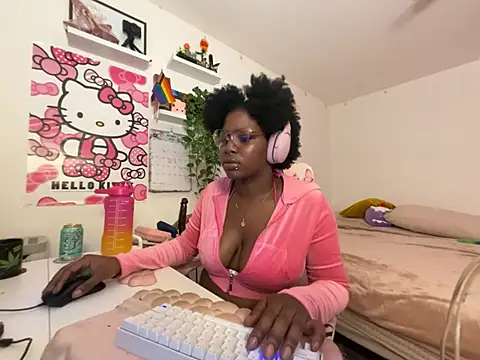 mochakaia live cam preview