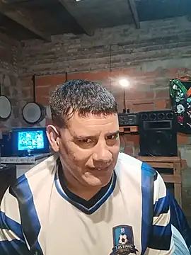 Gusta86 live cam preview
