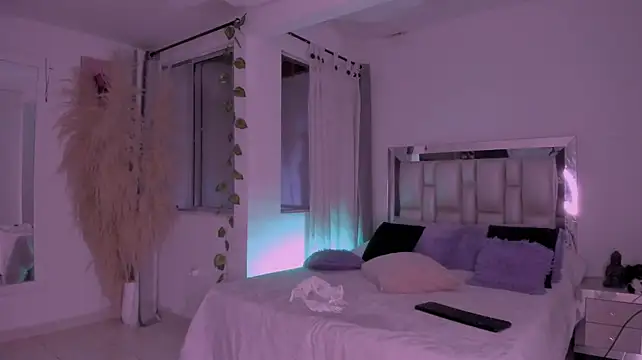 Sussy_Bell01