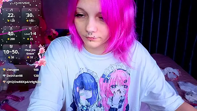 KittieHeart live cam preview