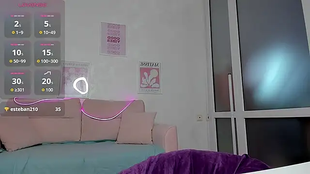 Alexa_temptress