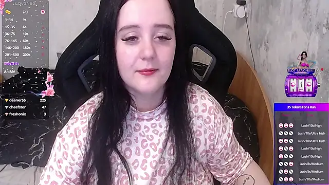 your_8a8y live cam preview