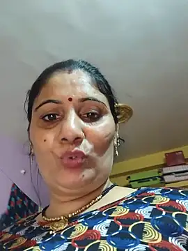 Karishma_bhabi02