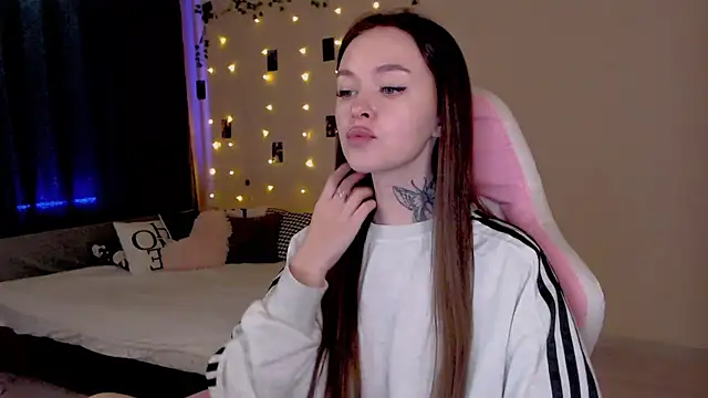 Naughty_Mable live cam preview