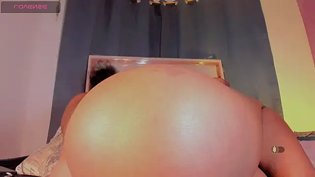 Sara_hot12112 live cam preview