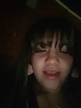 Ivy_enjoy live cam preview