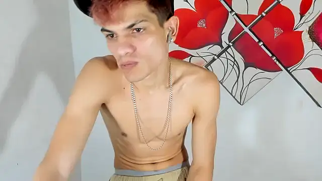 Jesshot_bigcock20cm