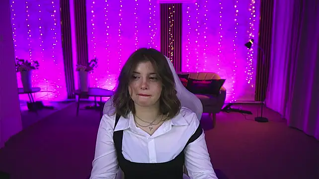 Tessa_054 live cam preview
