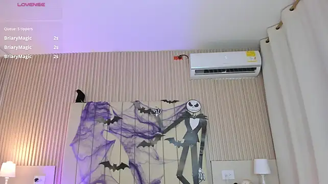 layla_tyla18
