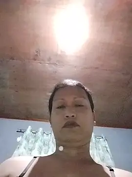 HotNikki4u