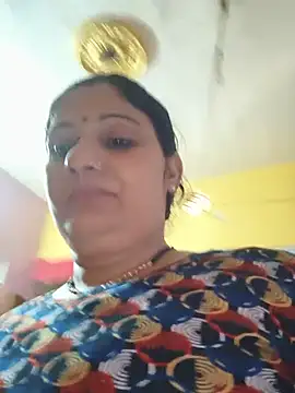 Karishma_bhabi02