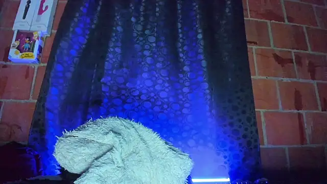 Cata-angel live cam preview
