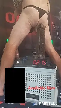 FantasyMan-BiWM on Stripchat