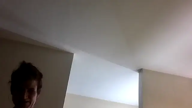 VanillaSnowcones live cam preview
