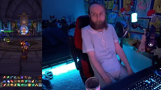 MrFrizby6211 live cam preview