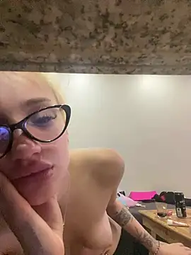 cceren35 live cam preview