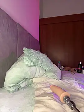 Aly_ix webcam