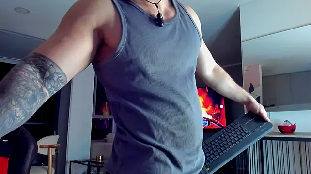 Valenthino（Valenthino_Salvatore）