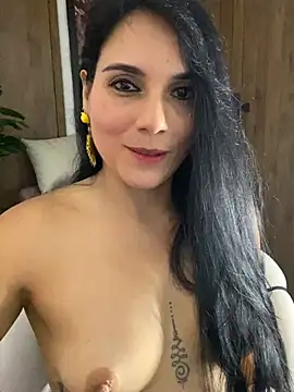 Miaswwe live cam preview